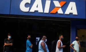 Caixa abre 762 agências hoje para pagar auxílio emergencial