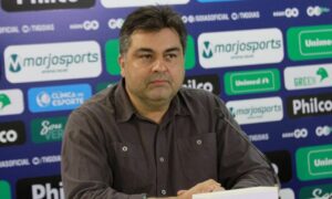 Marcelo Almeida lamenta atraso das obras na Serrinha: “Eram para estar mais adiantadas"