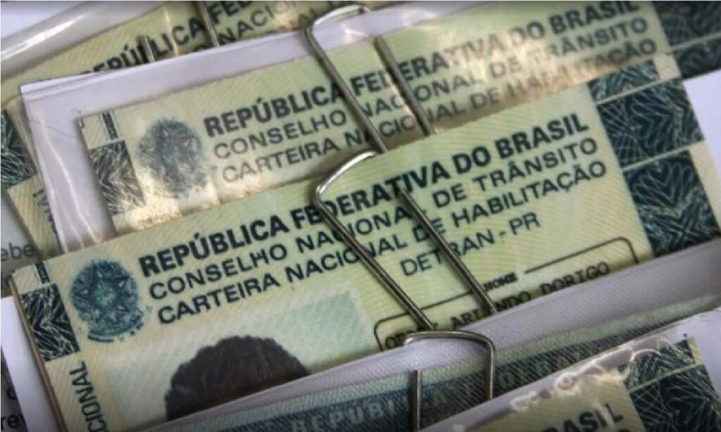 Contran suspende prazo para renovação da CNH em todo o país