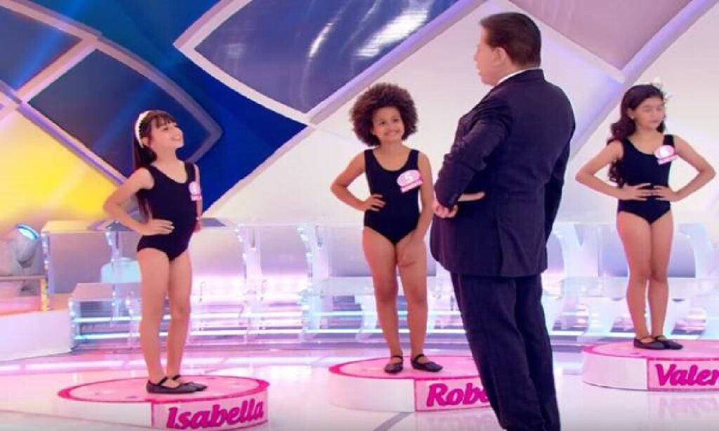 Concurso de miss infantil do programa Silvio Santos vira alvo de inquérito