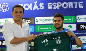 Goiás apresenta mais novo reforço