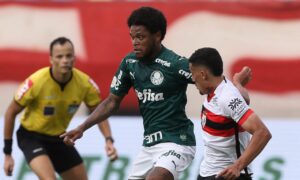 Atlético não joga bem e perde para o Palmeiras em Goiânia