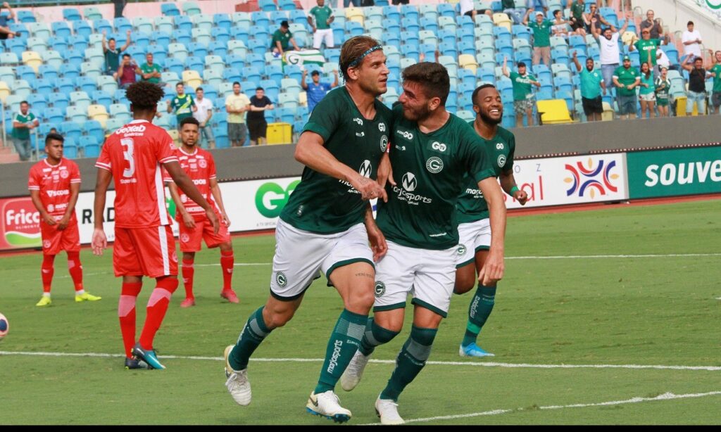 Heron se diz preparado para jogo de terça-feira após atuação sobre Anapolina