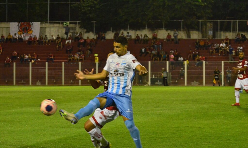 Gustavo Henrique exige atenção em clássico diante da Anapolina