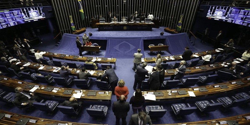 Proposta acaba com votação secreta em eleições internas do Senado