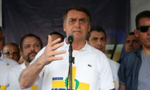 Bolsonaro: abro mão da reeleição se Brasil passar por reforma política