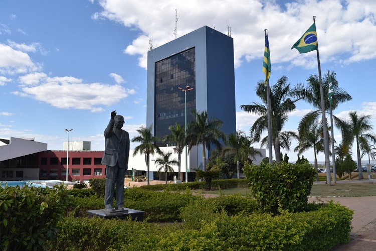 Queda de secretário abre dois espaços no 2º escalão da Prefeitura de Goiânia