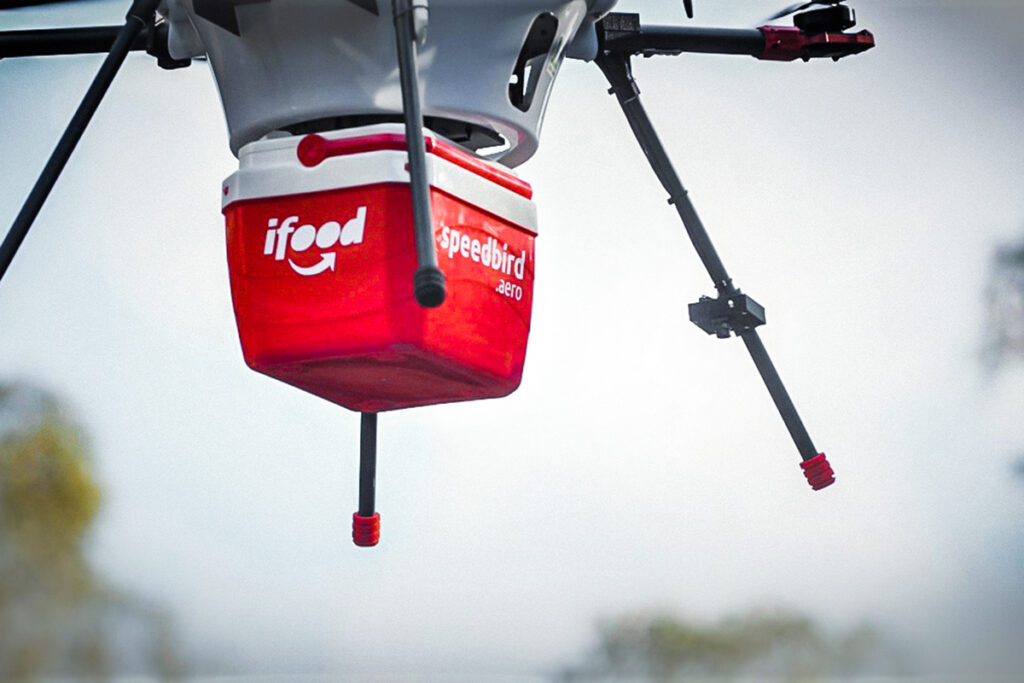 Agência Nacional de Aviação autoriza iFood a realizar entrega de pedidos com drones no Brasil