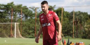 Vila recebe Criciúma no embate dos Tigres