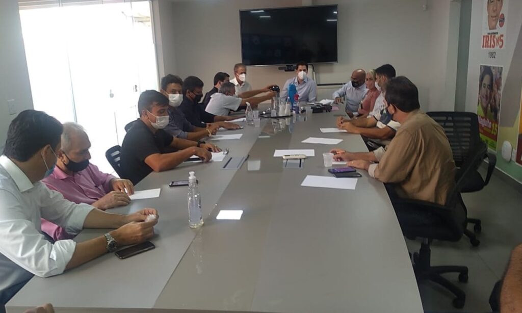 Clima dentro do MDB é de que continua na oposição