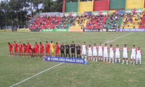 Com gol no primeiro tempo