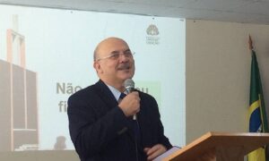 Bolsonaro nomeia pastor Milton Ribeiro para ministro da Educação