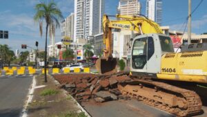 Iris agiliza cronograma de obras na capital