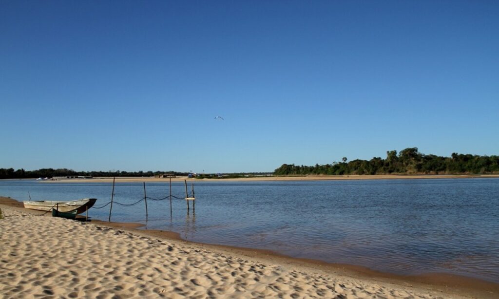 Rio Araguaia é um dos lugares mais procurados para férias de julho