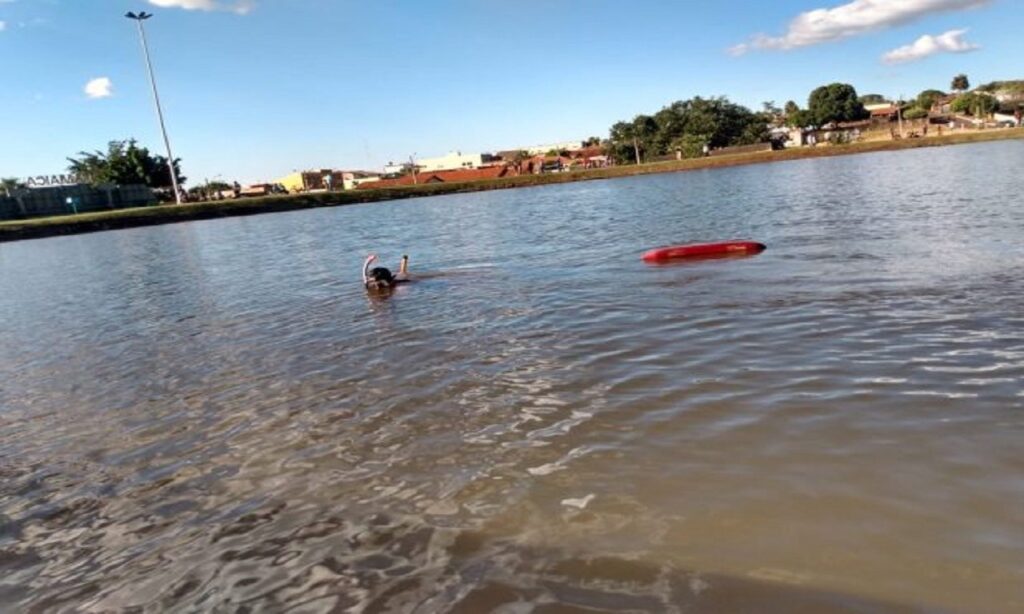 Adolescente de 17 anos morre afogado após entrar em lago de Montividiu