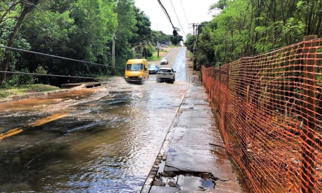 Rua da Divisa