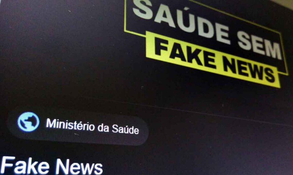 Especialistas discutem desafios para vencer fake news sobre vacinação