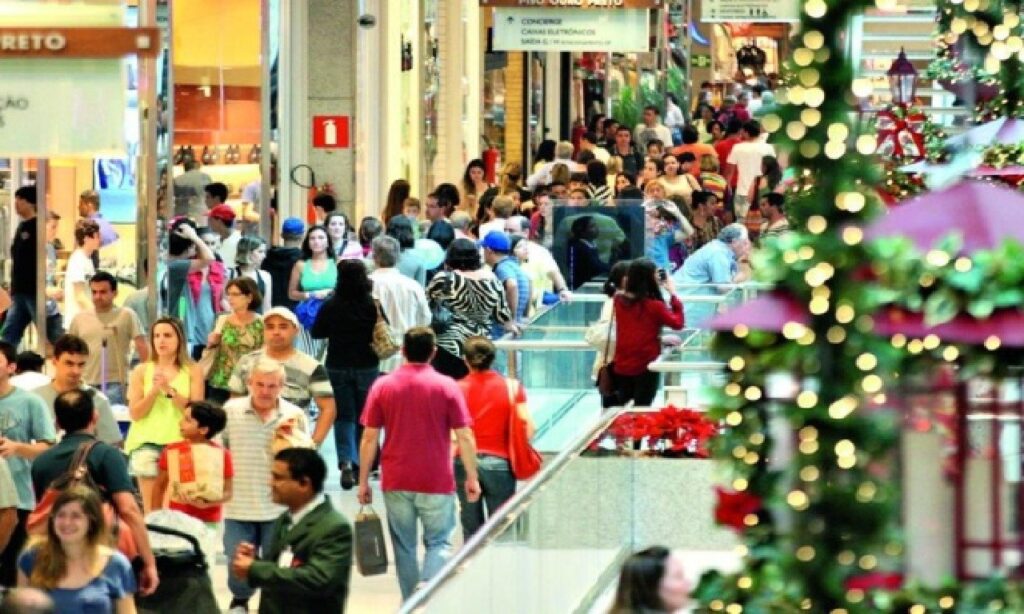 Shoppings registram crescimento nas vendas de Natal