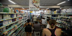 Vendas de supermercados sobem 1