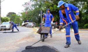 Prefeitura de Goiânia tapa cerca de 450 buracos por dia