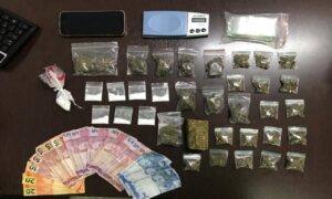 PC prende em flagrante suspeito de tráfico de drogas em Aparecida