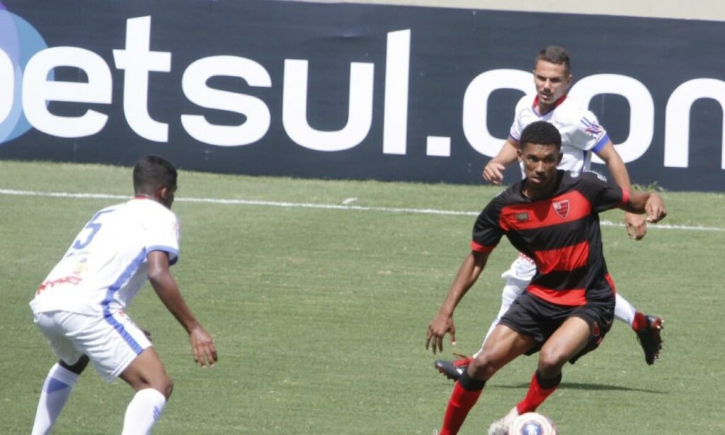 Trindade é goleado pelo Oeste e está eliminado da Copinha