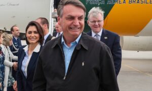 Bolsonaro diz que governo não vai interferir para controlar preço do petróleo