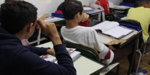 Matrículas para alunos da rede estadual começam na segunda-feira