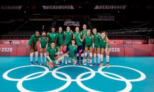 Seleção feminina de vôlei estreia neste domingo em Tóquio