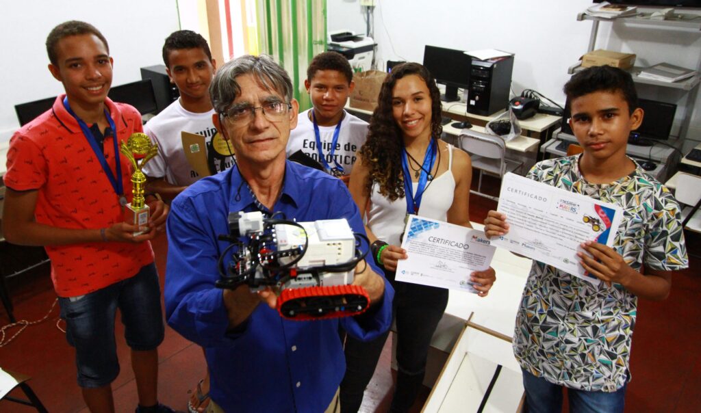 Tecnologia como aliada na Educação