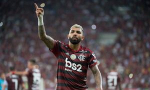 Flamengo fica perto da taça