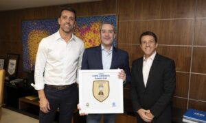 Juninho Paulista é o novo coordenador da Seleção Brasileira