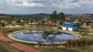 Parque recebe feira de adoção de animais e aulão de skate