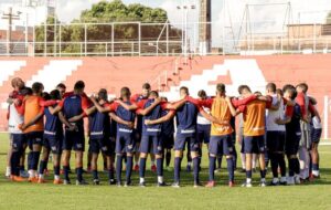 Vila Nova enfrenta o CRB de olho na segunda vitória consecutiva