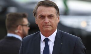 Bolsonaro confirma agenda em Anápolis amanhã