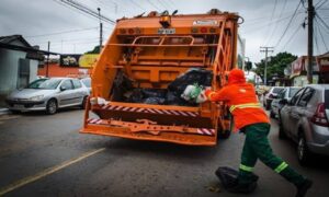 Comurg é obrigada a reintegrar gari demitido sem justa causa