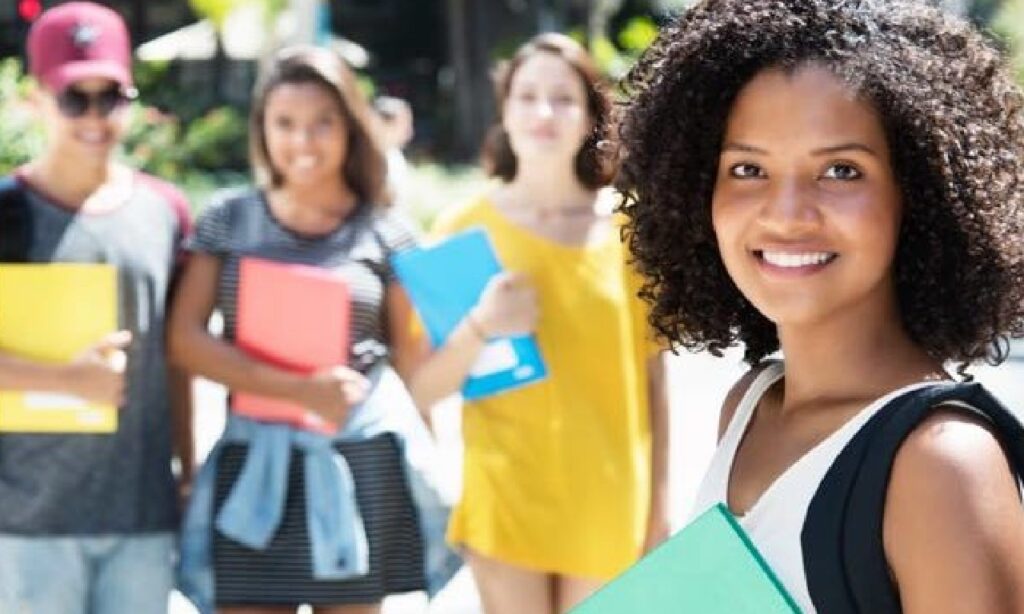 Últimos dias para estudantes se inscreverem no Programa de Estágio em Goiás. Confira