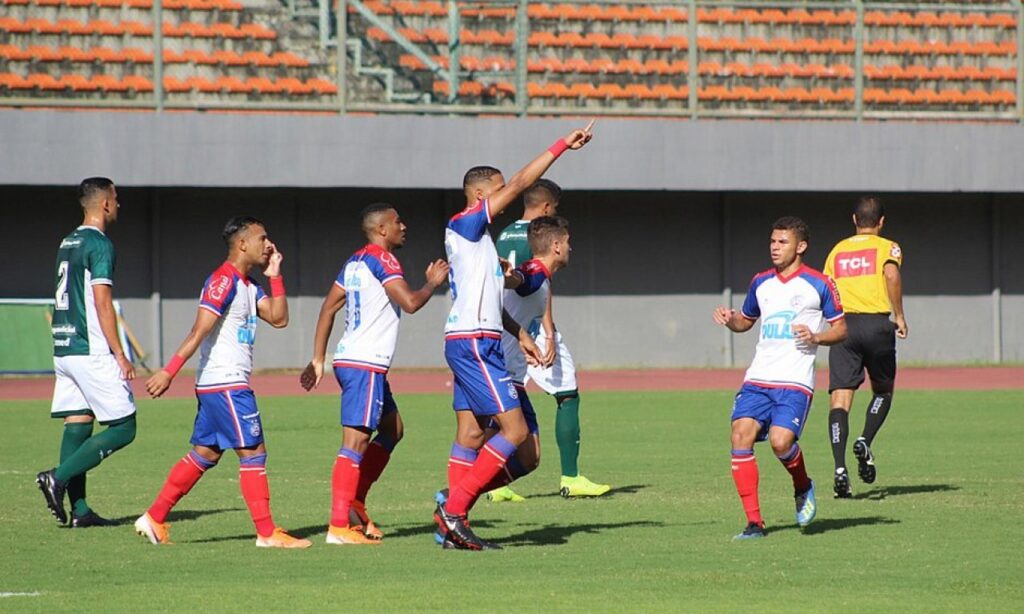 Goiás tem partida decisiva contra o Bahia