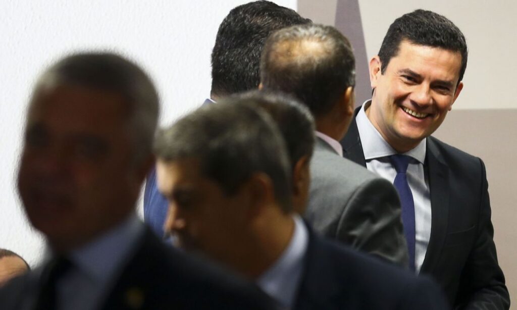 Moro: "Não tenho apego ao cargo"