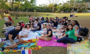 Pratique idiomas gratuitamente no Encontro Poliglota em Goiânia