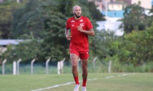 Anápolis confirma a contratação do atacante Paulinho