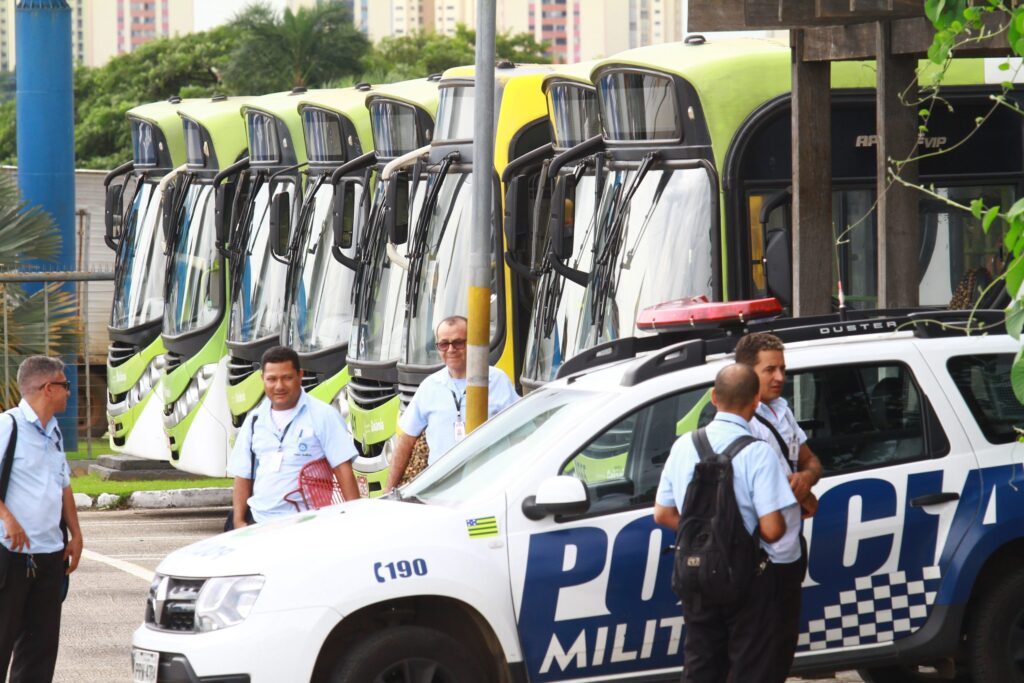 Caem crimes no transporte público