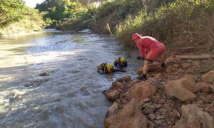 Corpo de vítima de capotamento de caminhão é encontrado em Silvânia