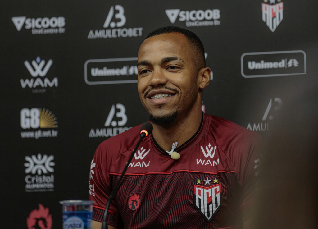 Marlon Freitas recorda lesão