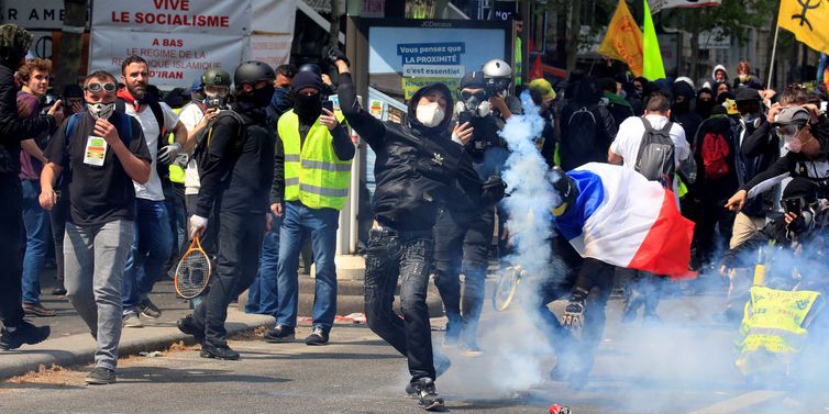 Protestos e 165 detenções marcam Dia do Trabalho na França