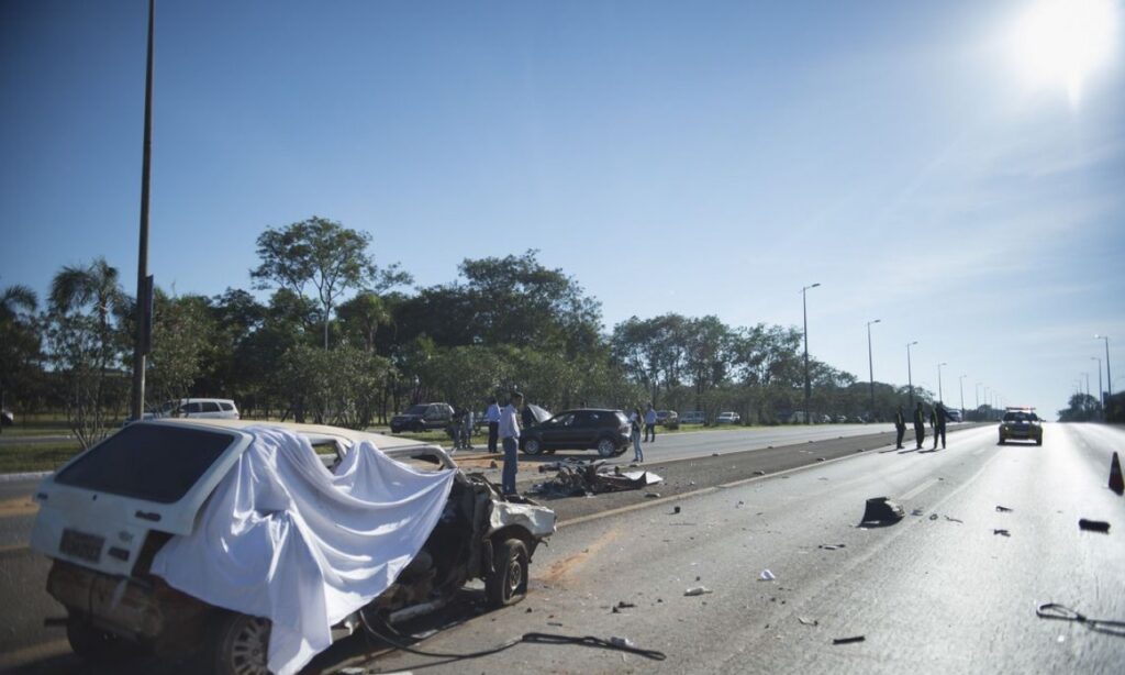 Mais de 69 mil acidentes com mortes e feridos foram registrados nas rodovias federais