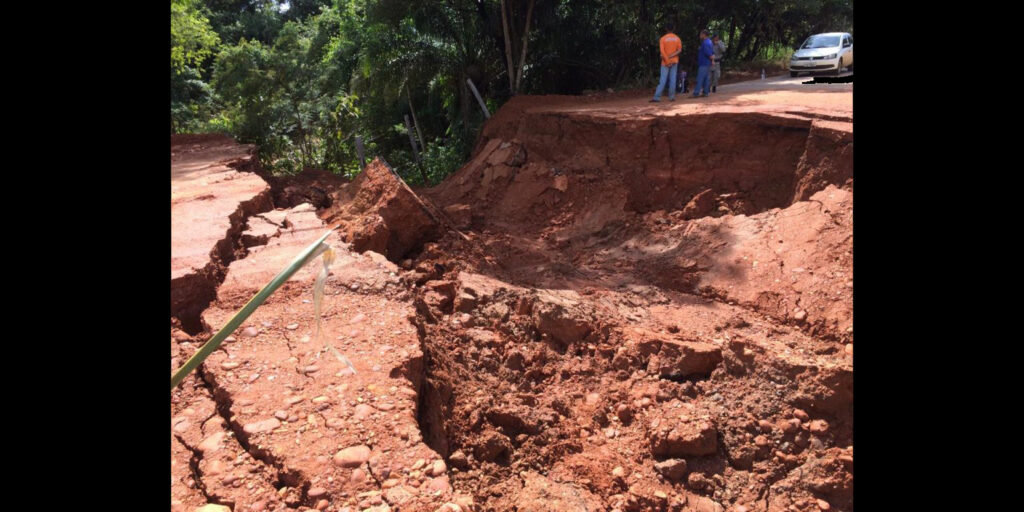 Juiz afirma não ser o responsável pela paralisação da obra na GO-060