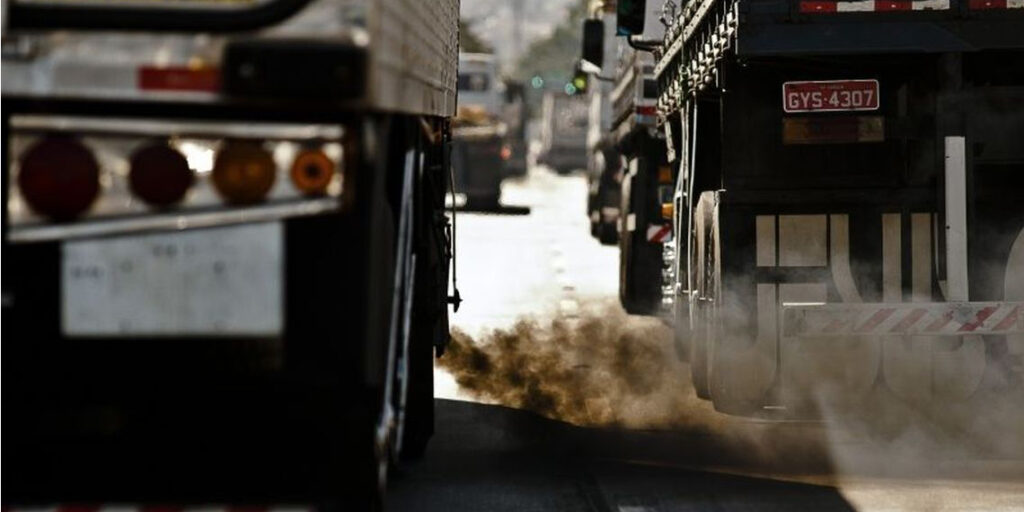 Doze governadores comprometem-se com redução da emissão de gases