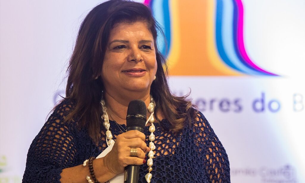 Luiza Trajano ouvirá empresários goianos durante live sobre a vacina contra Covid-19