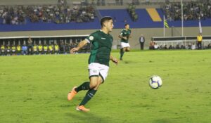 Léo Sena tem lesão confirmada e só retorna após Copa América